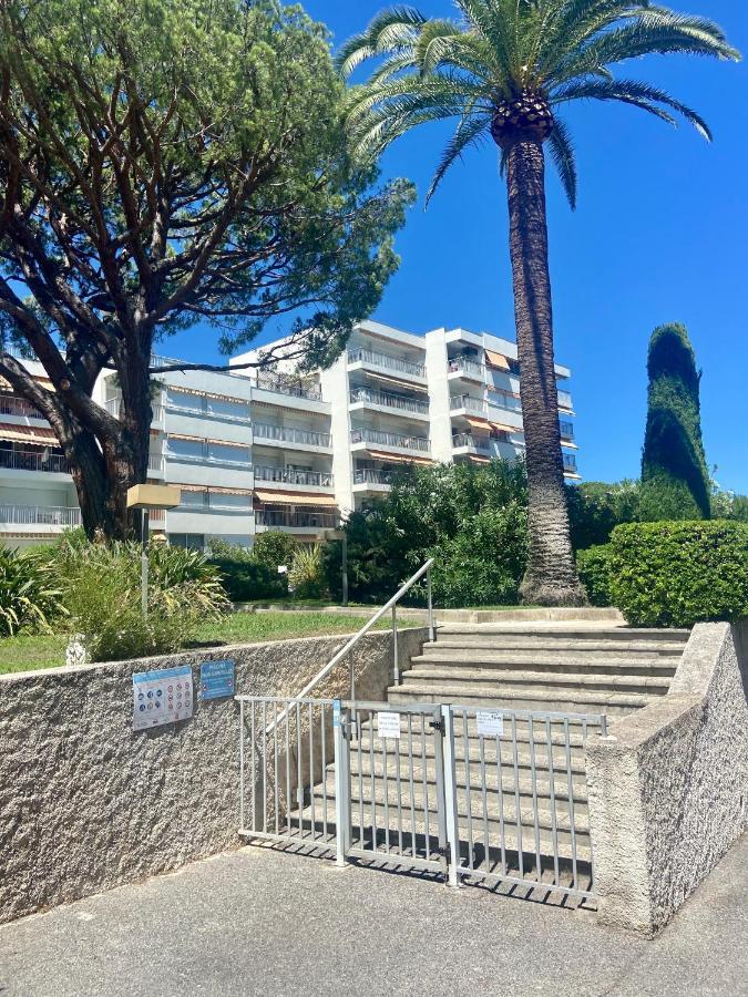 Appartement 5 Minutes Cannes Et Plages, Terrasse, Piscine *