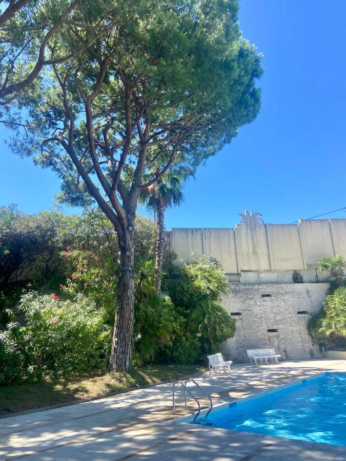 5 Minutes Cannes Et Plages, Terrasse, Piscine * Vallauris