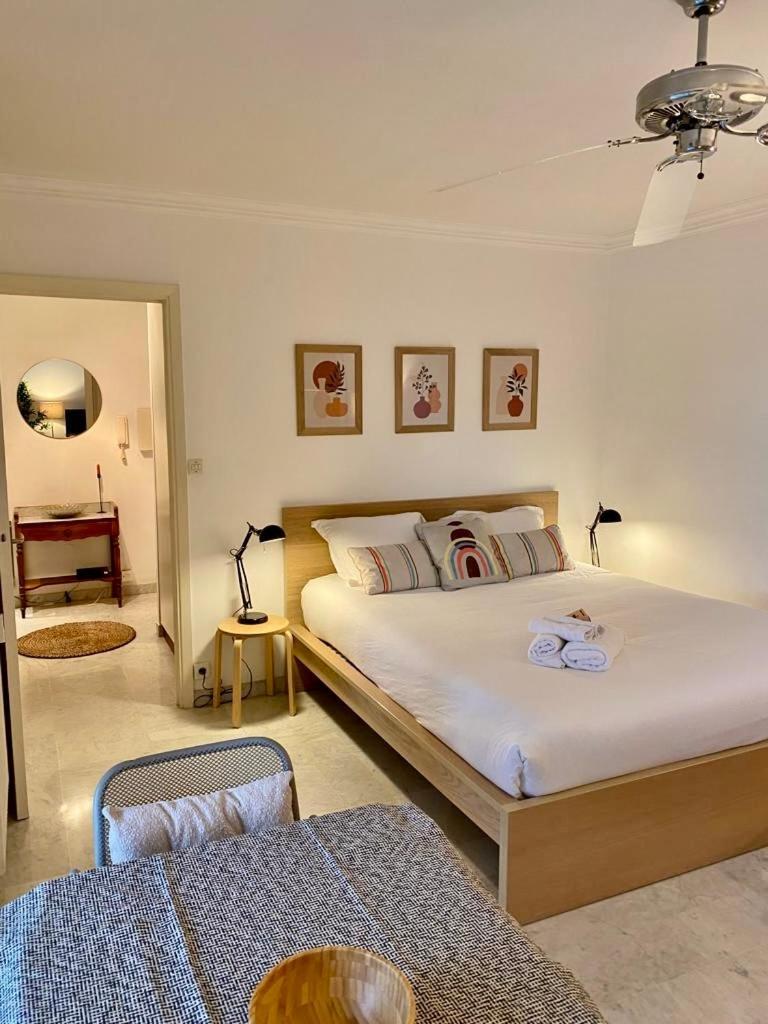 5 Minutes Cannes Et Plages, Terrasse, Piscine Appartement